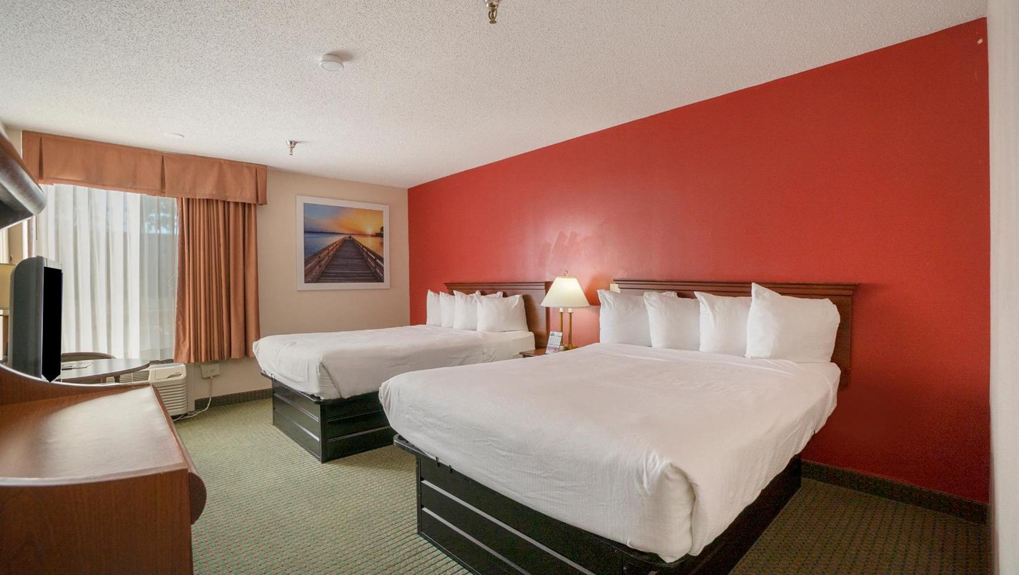 Hotel Days & By Wyndham Mt Pleasant