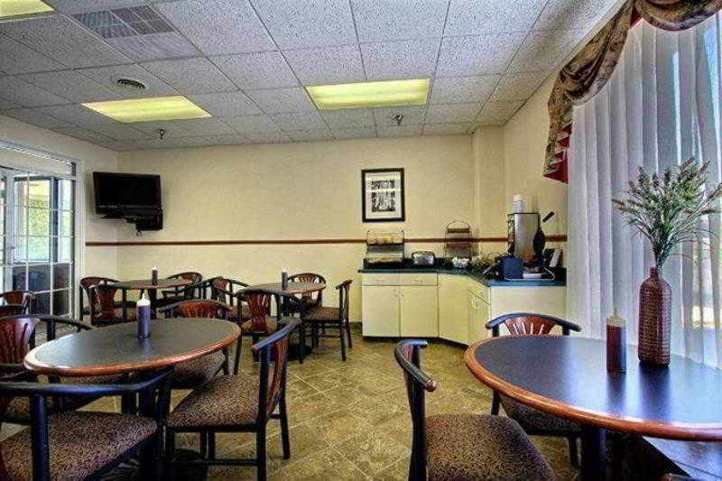 Hotel Days & By Wyndham Mt Pleasant